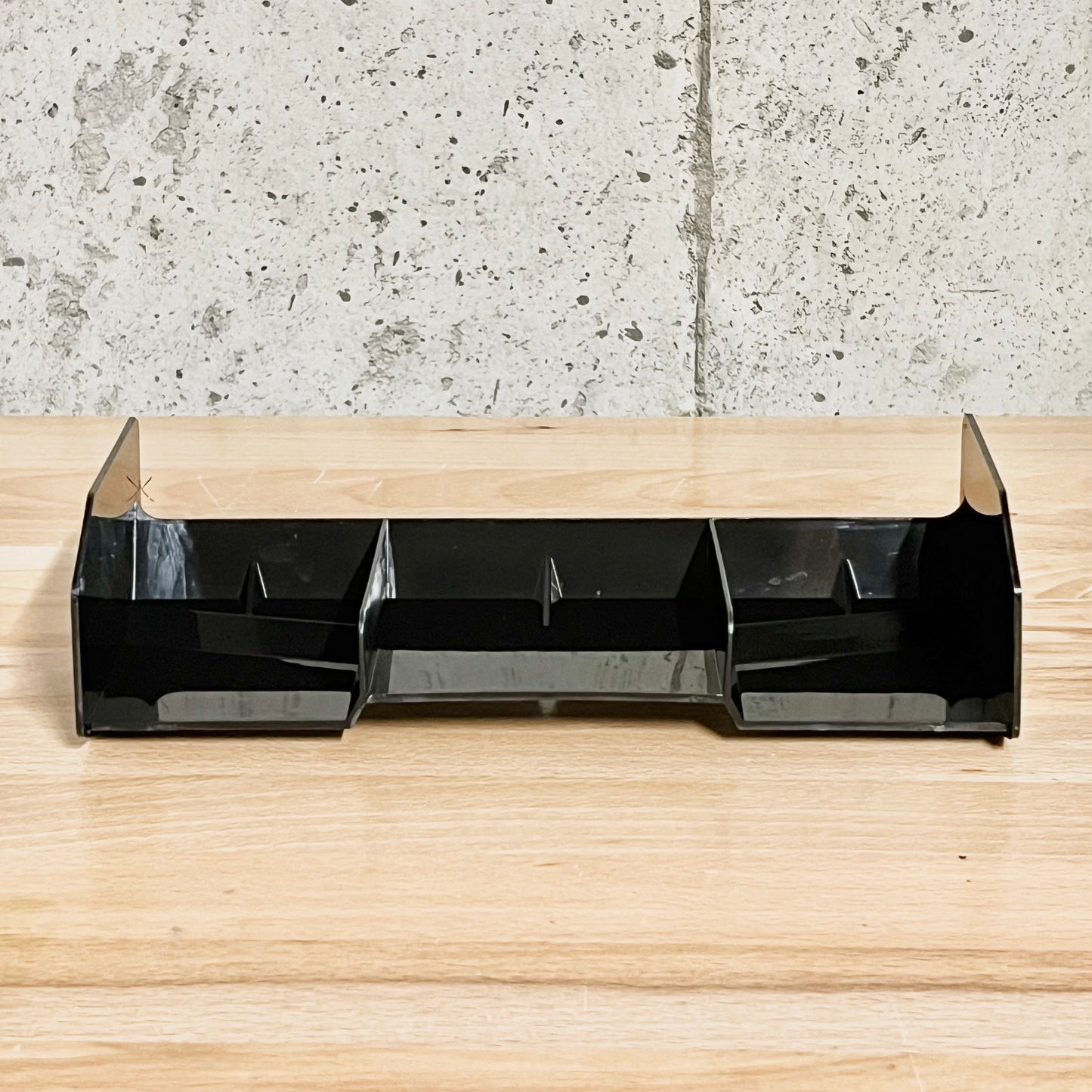 Ultimate Racing 1/8 Plastic Wing