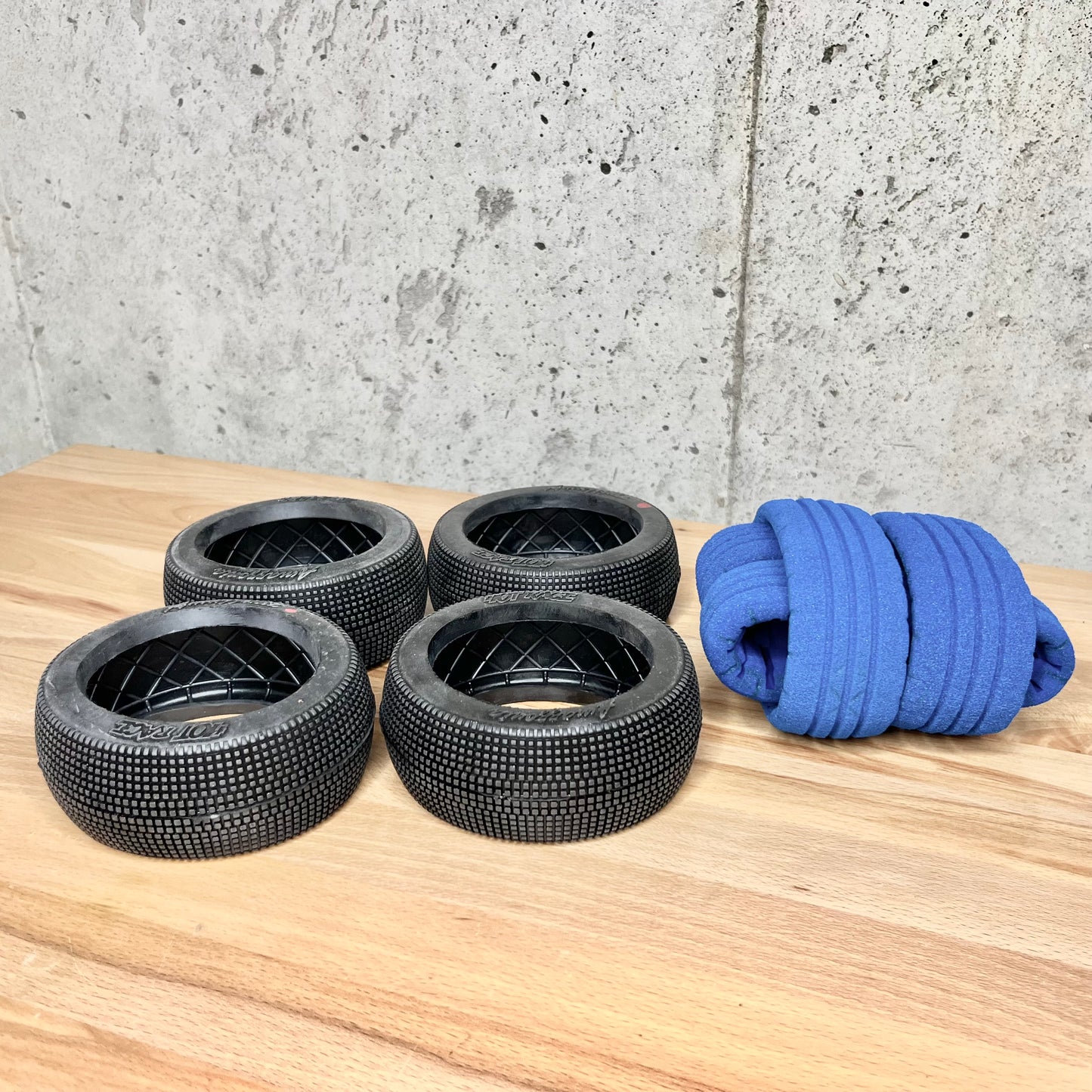 HotRace Amazzonia 1/8 Buggy Tire