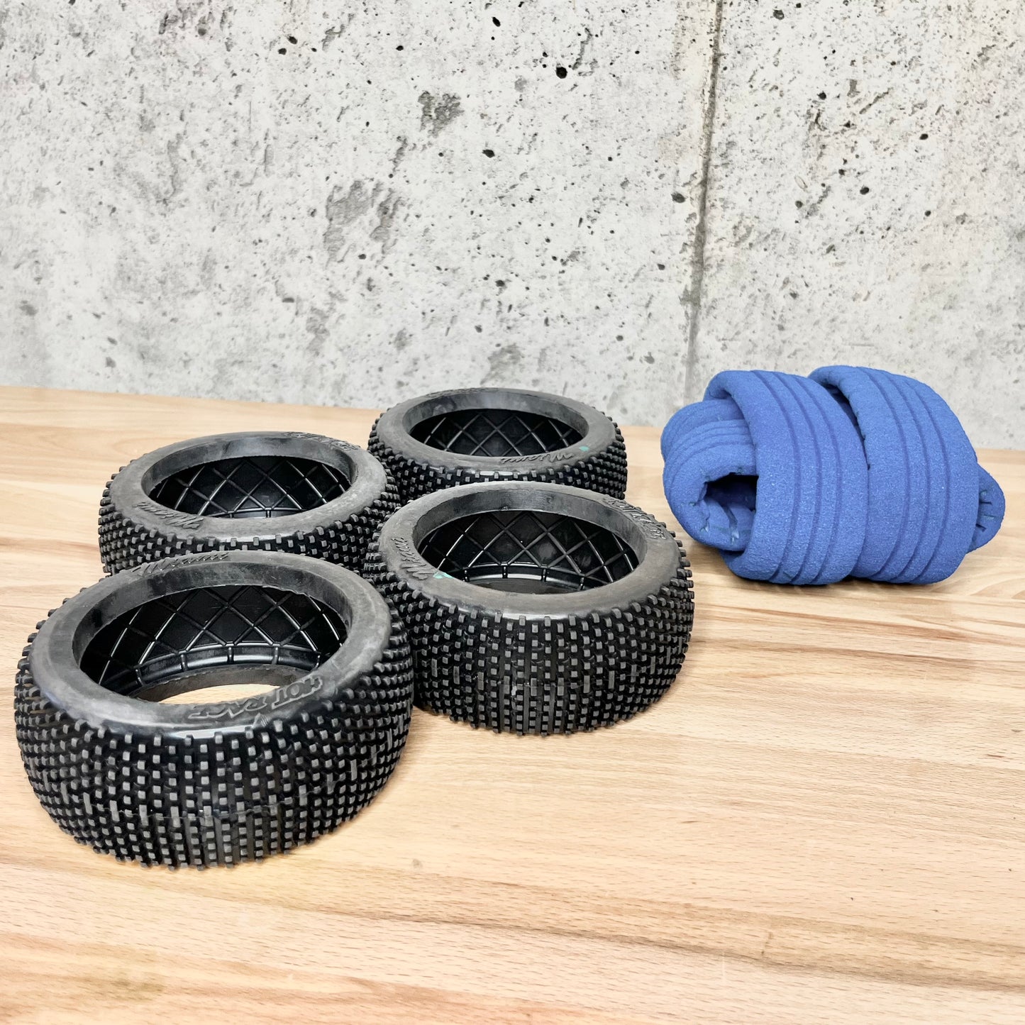 HotRace Miami 1/8 Buggy Tire