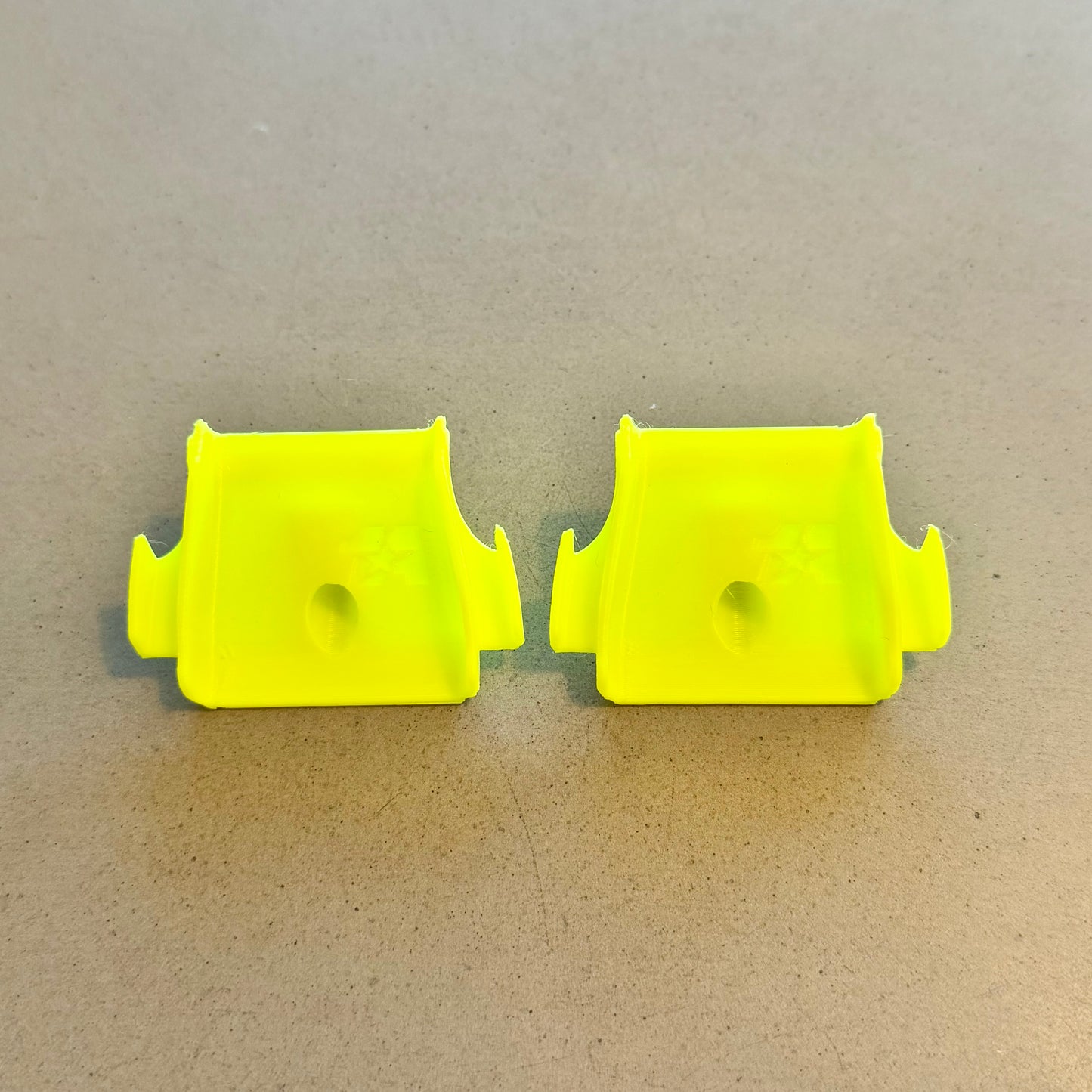 1Army Front Wing (AE RC8B4.1)