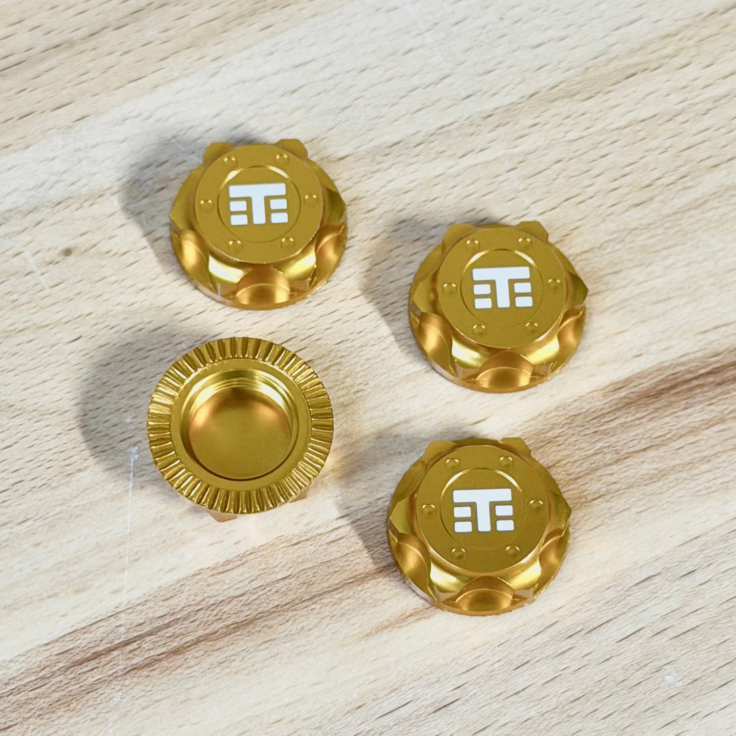 Tekno Captured Wheel Nuts 17mm