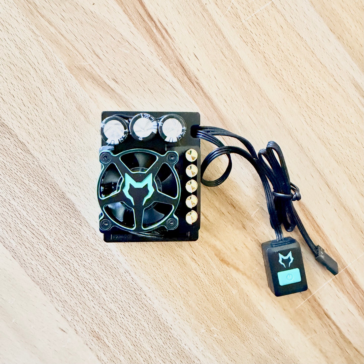 Cayote Crest 8 EVO 1/8 200A ESC