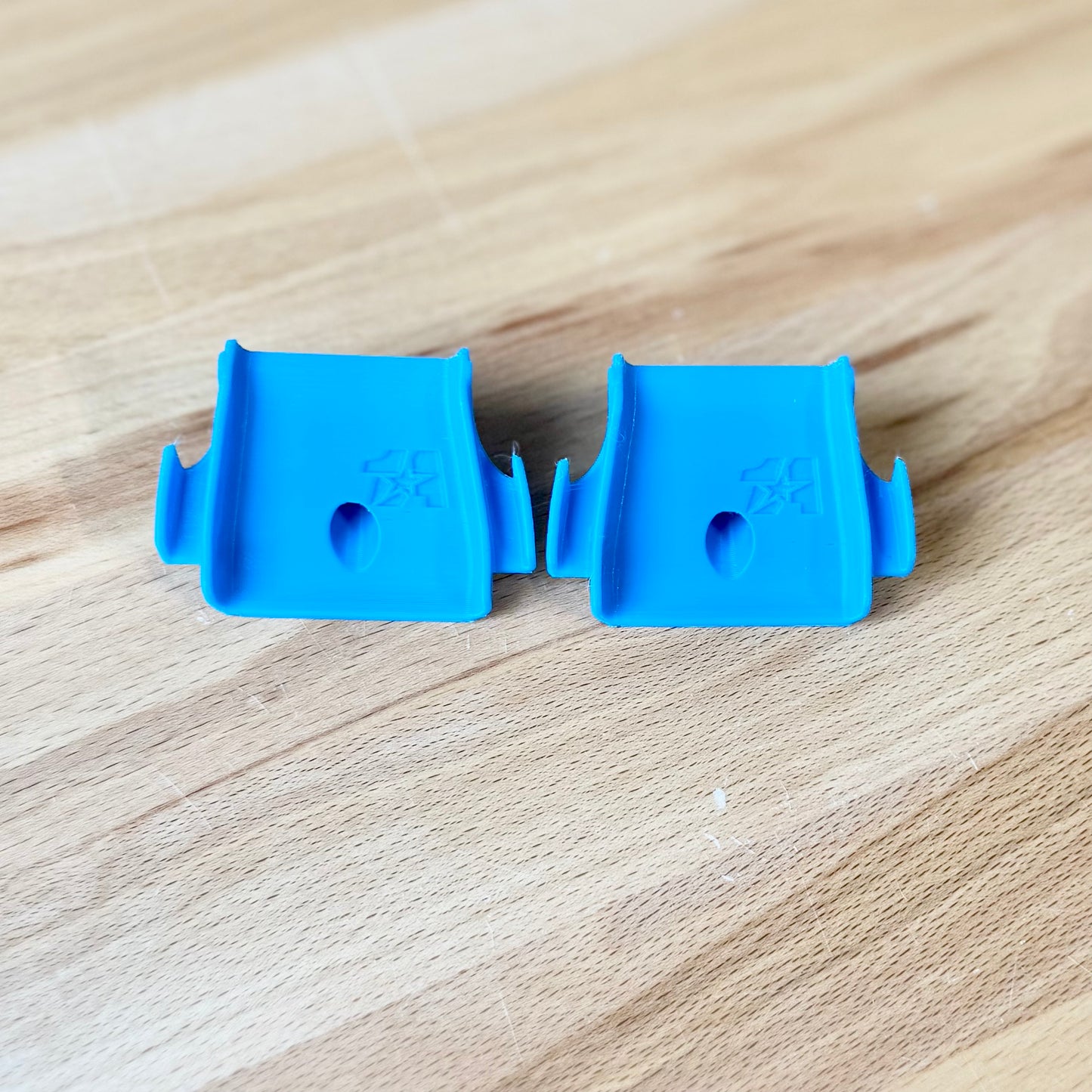 1Army Front Wing (AE RC8B4.1)