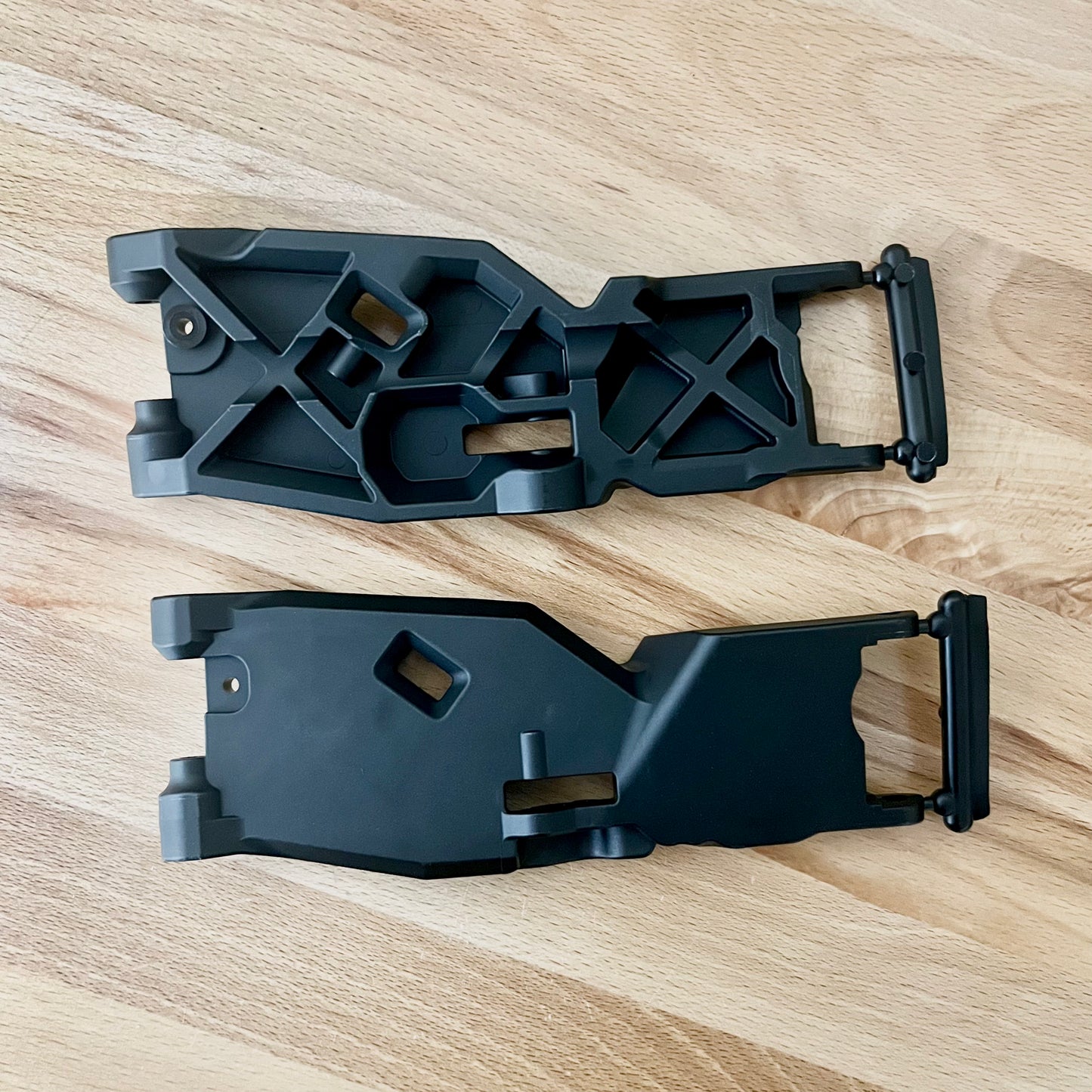 Tekno Suspension Arms ET/NT48 2.2
